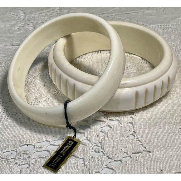 2 Carved LUCITE Textured Bangle Bracelet Women’s Jewelry - Picture 1 of 9